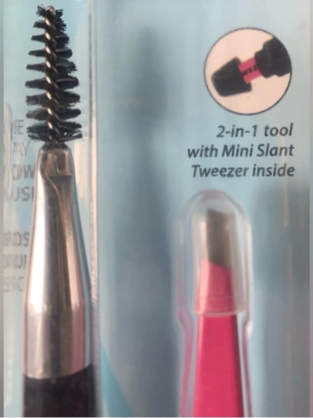 Tweezerman 2-in-1 tool Brow Brush with Mini Slant Tweezer
